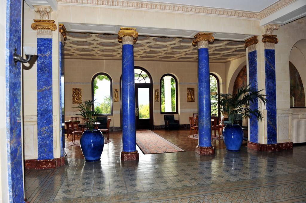 Aux Meubles Du Manoir Aparthotel Aix-les-Bains Exterior foto