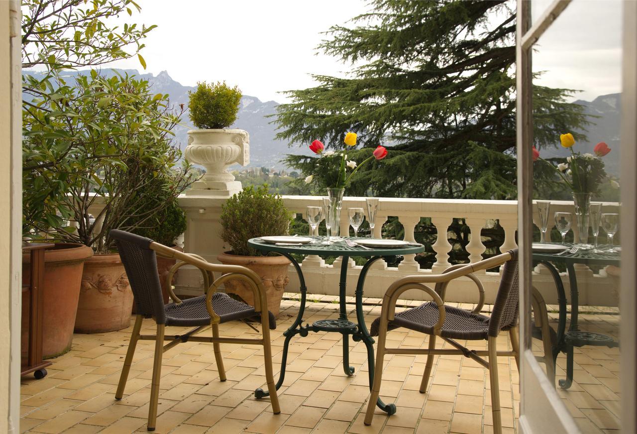 Aux Meubles Du Manoir Aparthotel Aix-les-Bains Exterior foto